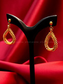 گوشواره ی یلدایی دوخته شده با منجوقهای دلیکا میوکی ژاپن